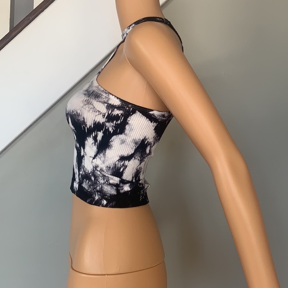 Crop top - Picture 4 of 7